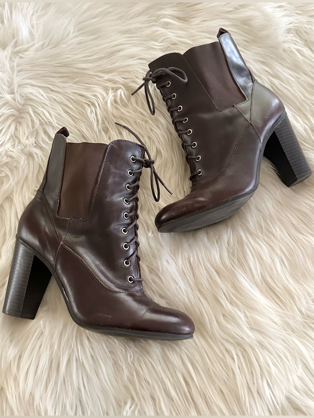 Liz Claiborne Leather Lace Up Ankle Booties Sz 8